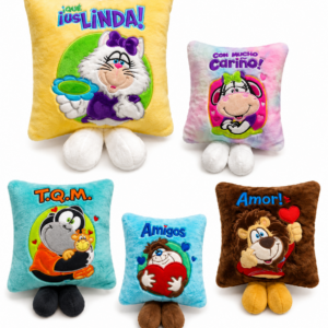 ALMOHADA MOTIVOS PATICAS 30*30 CM