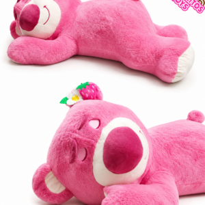 PERSONAJE LOTSO FRESA ACOSTADO 65 CM