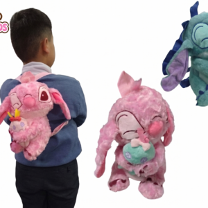 PERSONAJE STICH Y ANGELA MORRAL CON MUÑECO